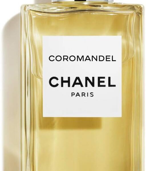 Woody, Oriental Bergamot, Mandarin, Raspberry, Saffron, Thyme, Oud Rose, Jasmine, Patchouli, Resins, Oud Sandalwood, Leather, Suede, Amber, Oud Leather, Woody, Gourmand Green Notes, Apple, Violet